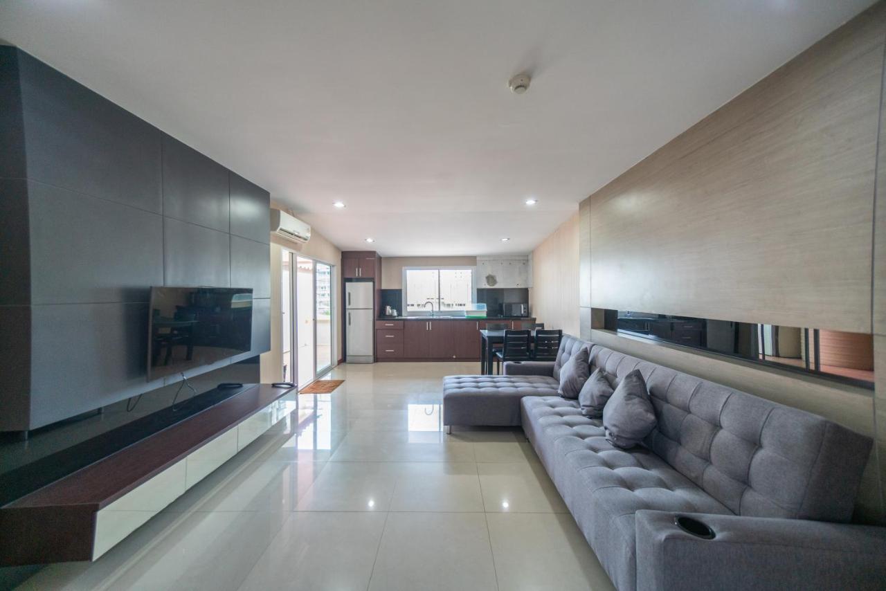 Shiba Guesthouse Pattaya Exterior photo