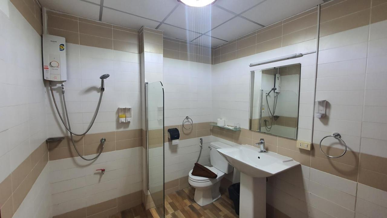 Shiba Guesthouse Pattaya Exterior photo