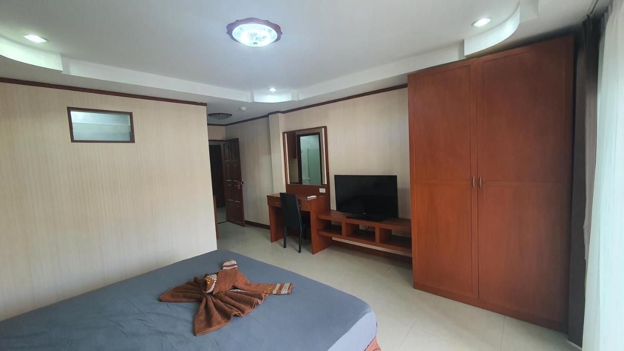 Shiba Guesthouse Pattaya Exterior photo